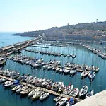 Climatisé 3 Pièces Face à - Fr-1-472a-200 * Sète