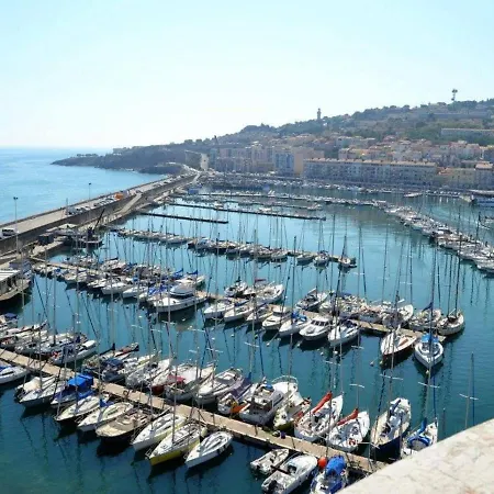 Climatise Avec 2 A - Fr-1-472a-200 * Sete