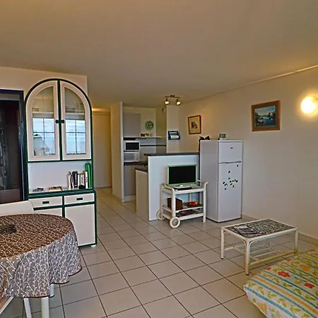 Appartement climatisé 3 pièces face mer à Sète - FR-1-472A-200 *