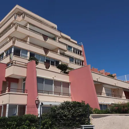 Appartement Climatise 3 Pieces Face Mer A Sete - Fr-1-472A-200 דירה *